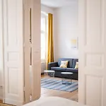 Lägenhet At Rosenthaler Platz Berlin