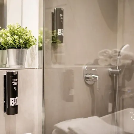 Apartment At Rosenthaler Platz *