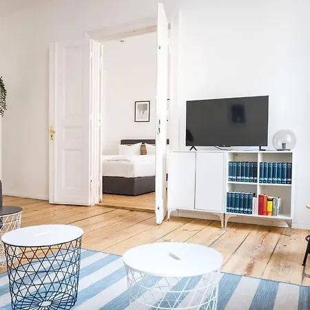 At Rosenthaler Platz Apartment Berlin
