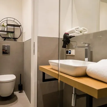 At Rosenthaler Platz Apartment Berlin