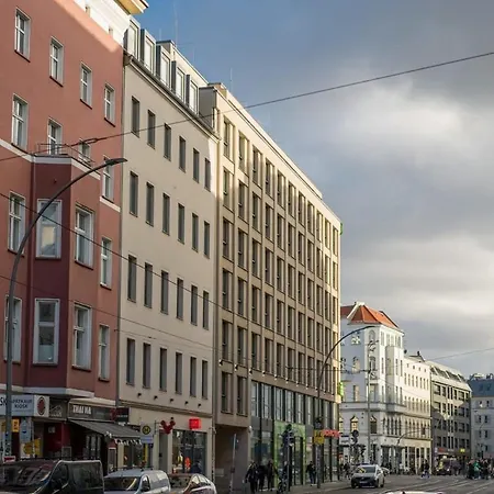 At Rosenthaler Platz Apartment Berlin