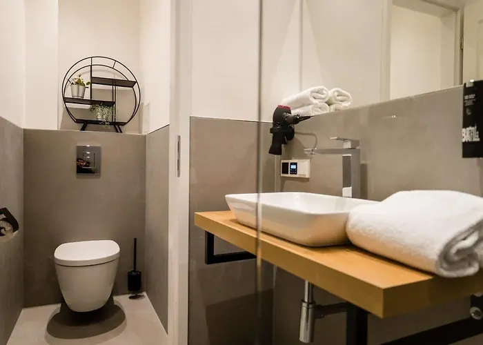 At Rosenthaler Platz Apartment Berlin