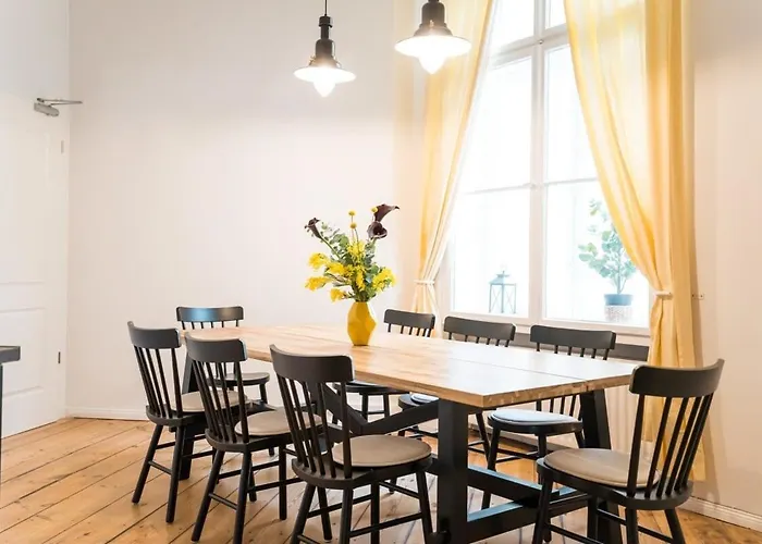 At Rosenthaler Platz Daire