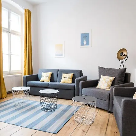 At Rosenthaler Platz *