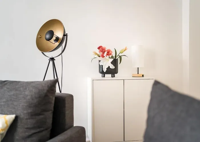 At Rosenthaler Platz